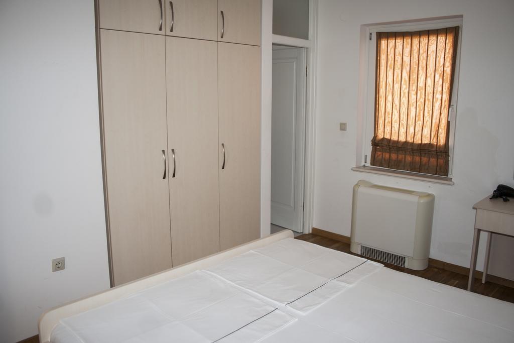 Apartments Mirage 诺瓦利娅 外观 照片